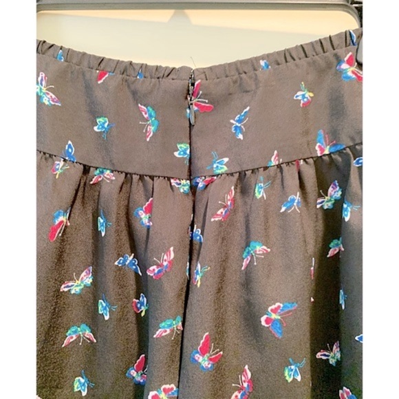 EXPRESS Sz 4 Silky Lounging Black w/ Butterflies Multi- Color Pattern - Picture 4 of 8